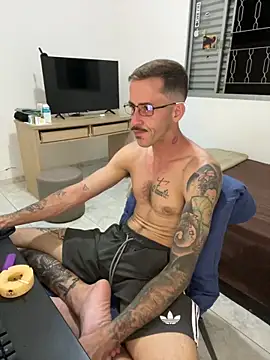 Lucasjandre live sex cam
