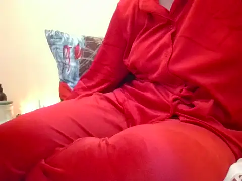 RealLittleRedRidingHood live sex cam