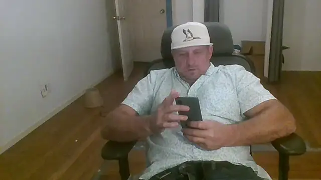 poundyouout69 live sex cam