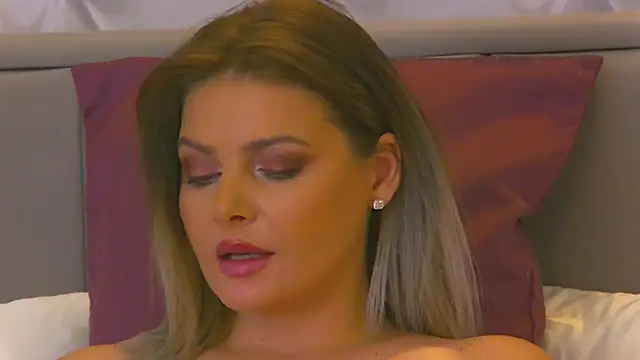 RissaRheys live sex cam