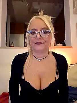 kikkastar live sex cam