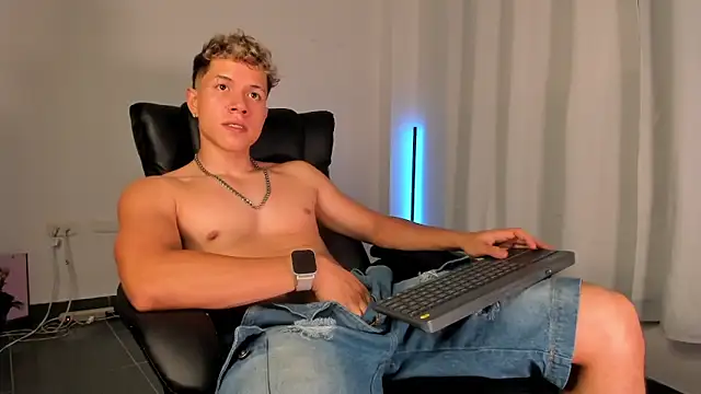 nathan_blake live sex cam