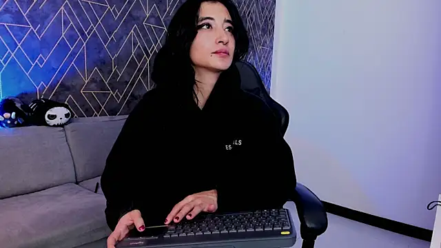 Tahara_Romanov live sex cam