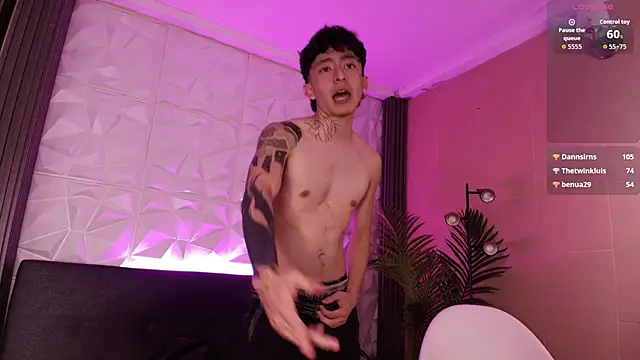 troy_rouge live sex cam