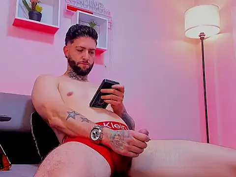 Supreme_Alpha live sex cam