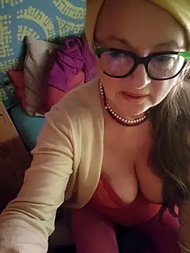 Hot-Muci live sex cam