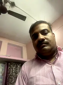 Saxymood1111 live sex cam