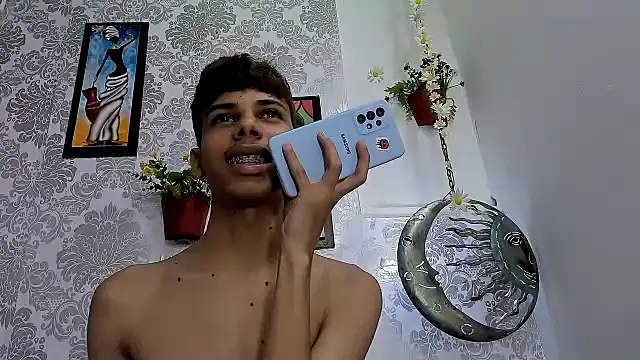 sexyboys_cutex18 live sex cam