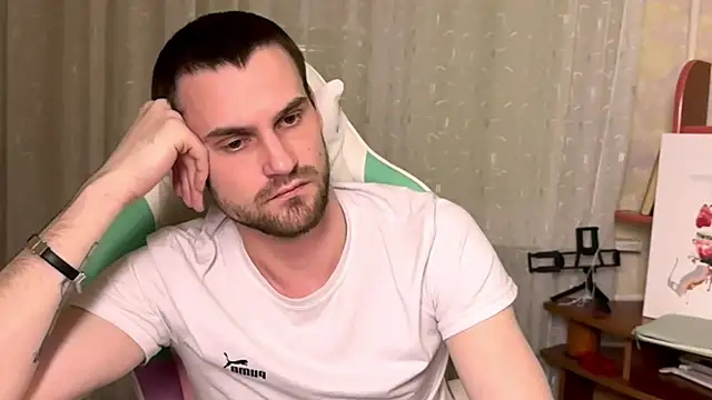 Iveraan live sex cam