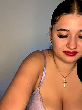 KimberlyBlue live sex cam