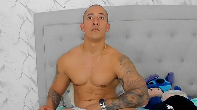 luigiferrara live sex cam