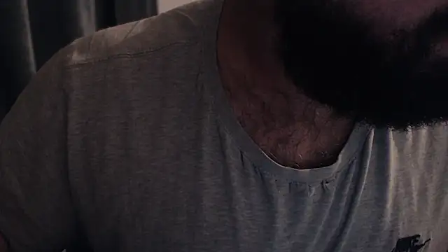 hugemachohandsome live sex cam