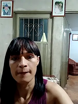 PaulinaLondra2 live sex cam