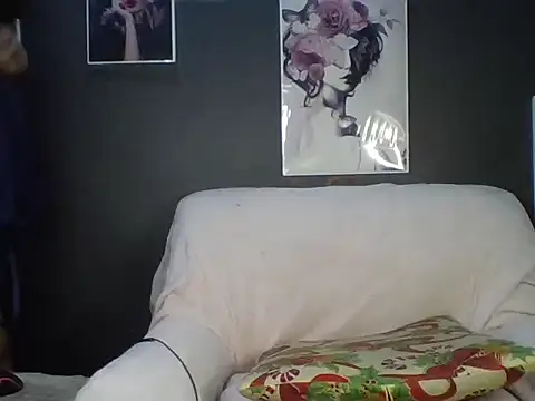 BellaJanna live sex cam