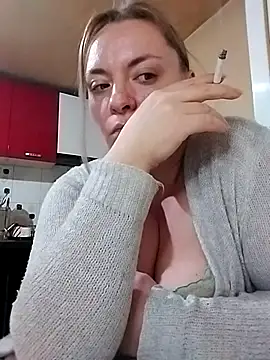 Mommygetnaughty live sex cam