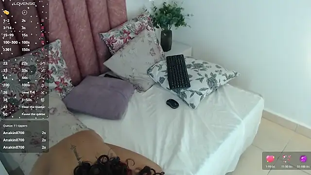 SarayVega_ live sex cam