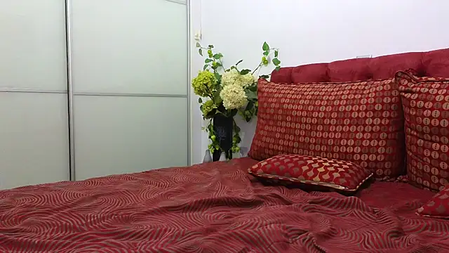 _Maddalena_ live sex cam