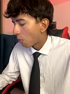 Leonarrrd_01 live sex cam