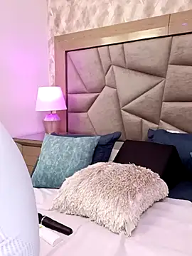 AlesiaCooper live sex cam