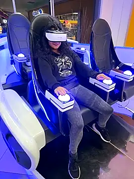 Lila_Desiree live sex cam