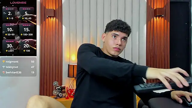 Justin_mack live sex cam