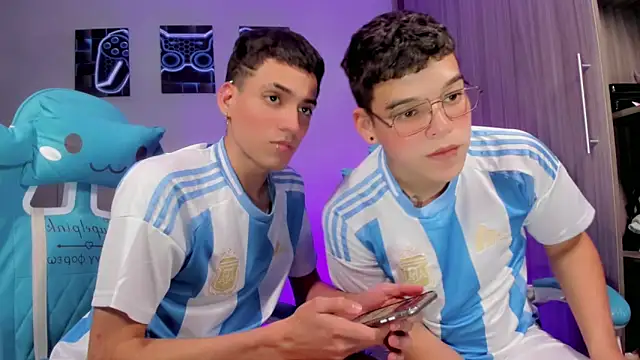 jake_and_joaquin live sex cam