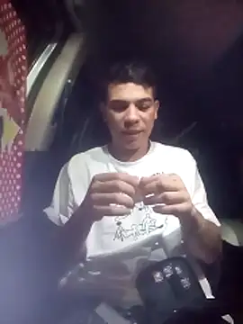 Martins2444 live sex cam