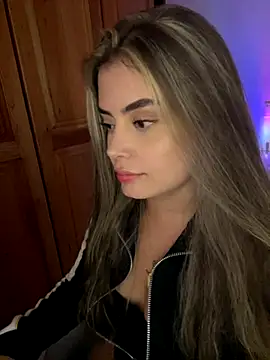 Miss_valeriaa live sex cam