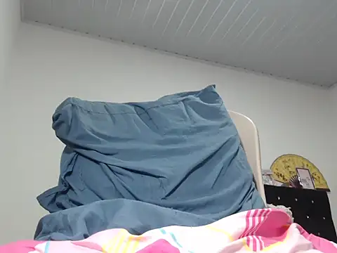 pamelabigcock69 live sex cam