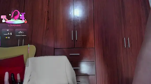 carly_grasso live sex cam