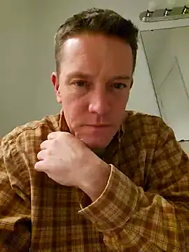 Bigtater1999 live sex cam