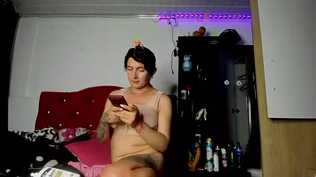 Sweet-Suck69 live sex cam