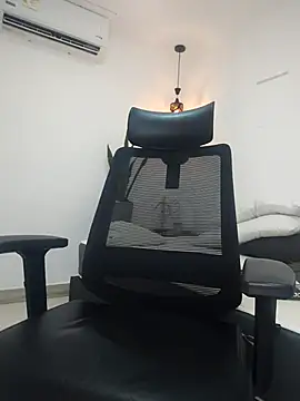 damian_bull live sex cam