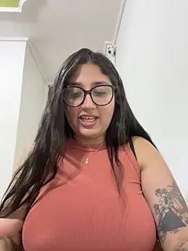 croftsmila live sex cam