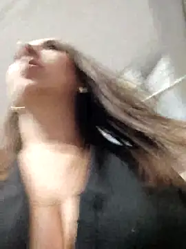 Mia_Novikov live sex cam