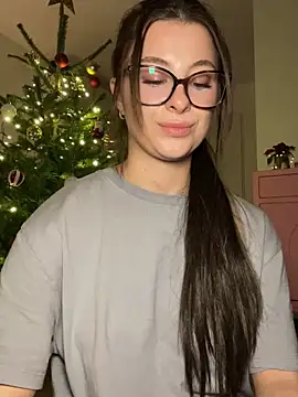 Mia-Minou live sex cam