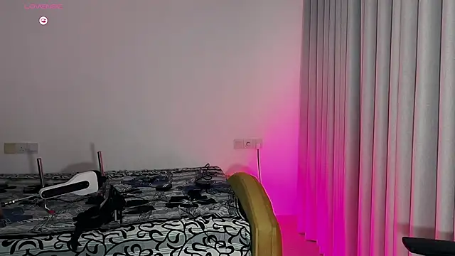 _neesha_414_ live sex cam