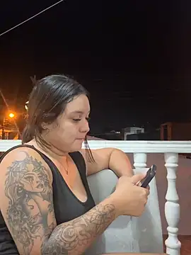 Pretty_Isadora live sex cam