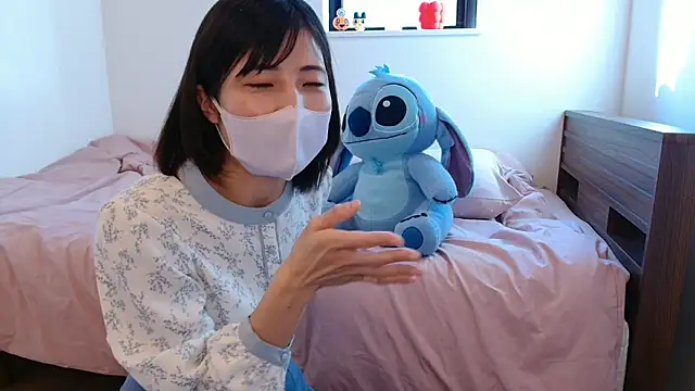 mayumichan13 live sex cam