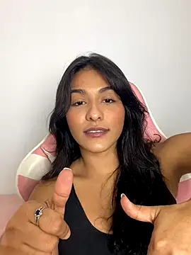 Laurapocahontas live sex cam