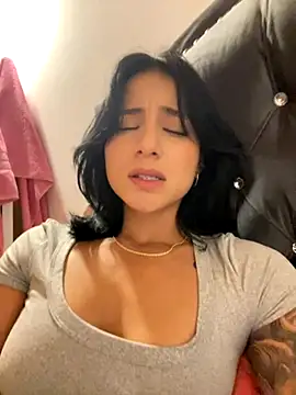 Ale_Lewis live sex cam