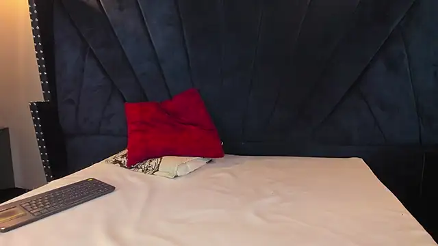 Xanderr_owen2 live sex cam