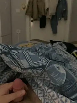 Erenn34 live sex cam