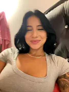 Ale_Lewis live sex cam