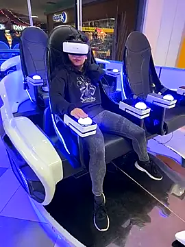 Lila_Desiree live sex cam