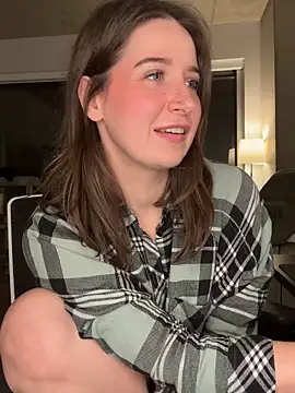 nerdynina live sex cam