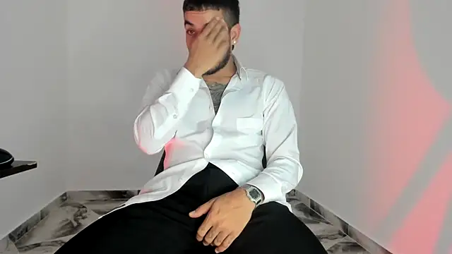 mikee_scooth live sex cam