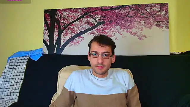 HungEddy live sex cam