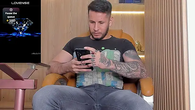 George_Diesell live sex cam