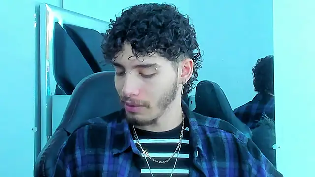 JojoBraando live sex cam